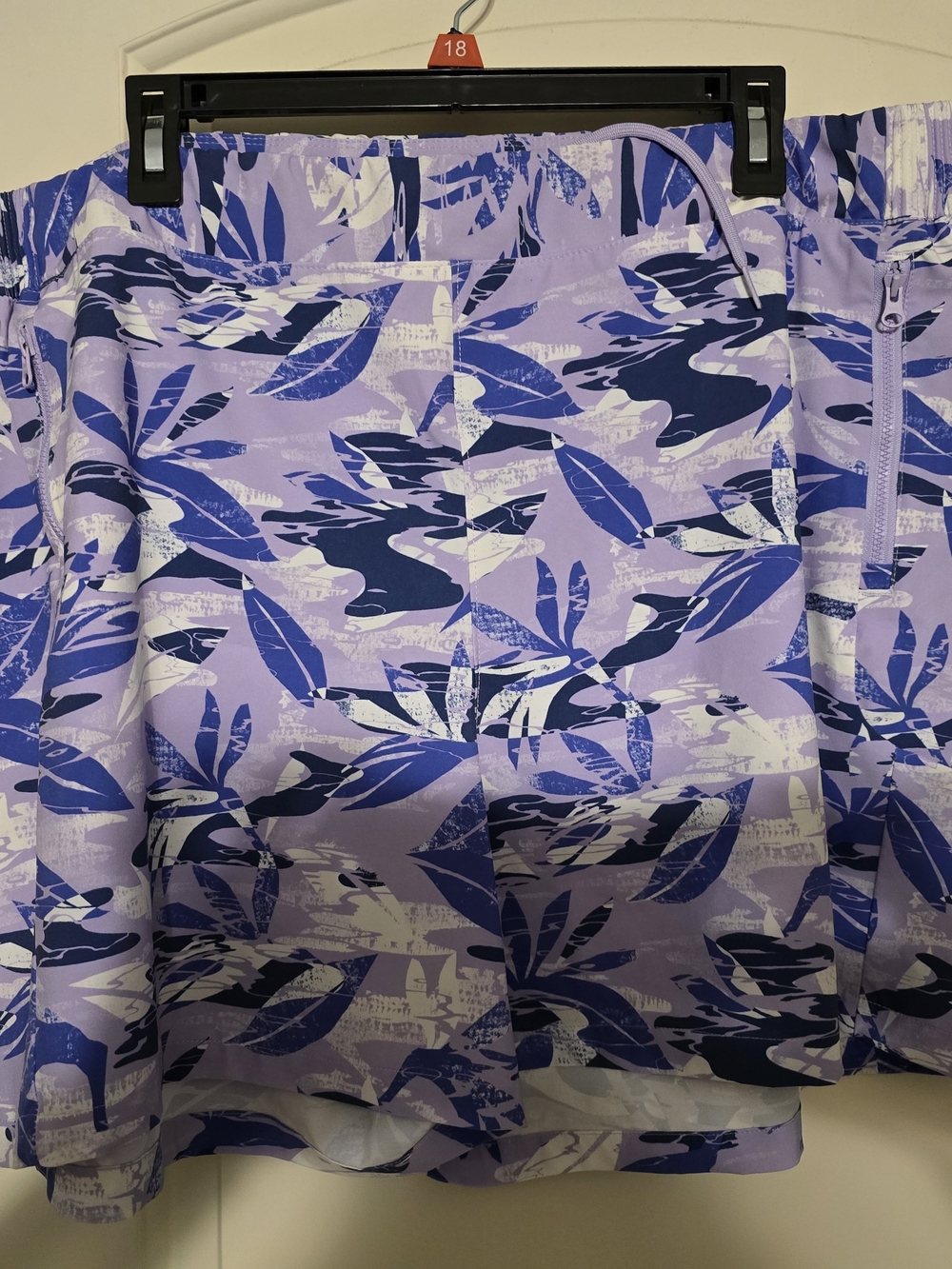 Women's Columbia Lavender Leaf-Print Shorts